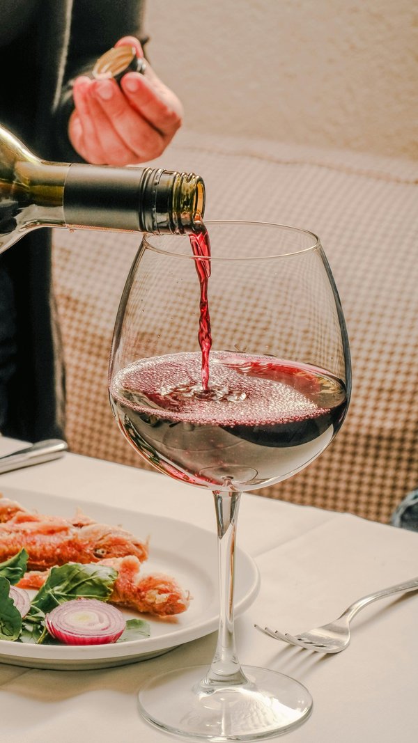 L'art de vivre français : découvrir l'univers du vin et des plaisirs gastronomiques